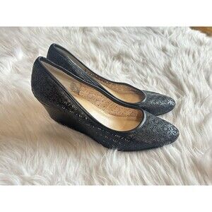 Jessica Simpson Women's Size 9.5 Black Suzanna Pump Black Laser Cut Design